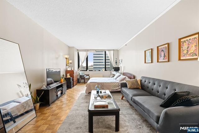 45 S River Drive 808, Jersey City, NJ 07310