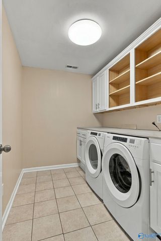 275 Narrow Lane, New Market, AL 35761