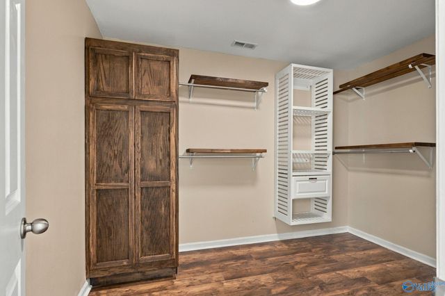 275 Narrow Lane, New Market, AL 35761