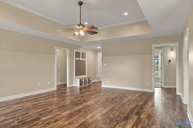 275 Narrow Lane, New Market, AL 35761