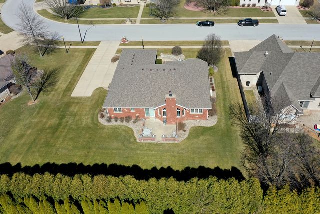 1138 Cotes De Bourg, Bourbonnais, IL 60914