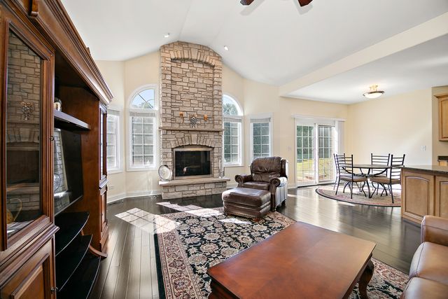 1138 Cotes De Bourg, Bourbonnais, IL 60914