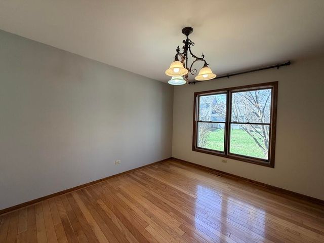 2710 Wood Drive 46311, Dyer, IN 46311