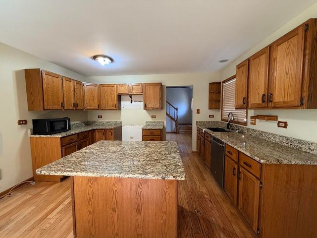 2710 Wood Drive 46311, Dyer, IN 46311