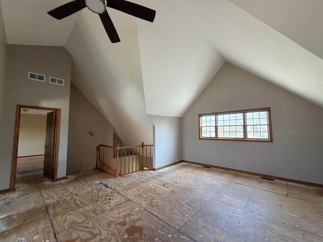 2710 Wood Drive 46311, Dyer, IN 46311