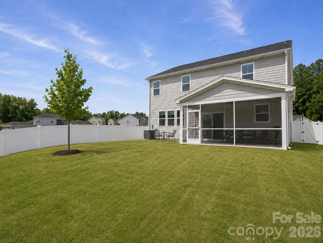 12133 Rowan Hill Drive, Huntersville, NC 28078