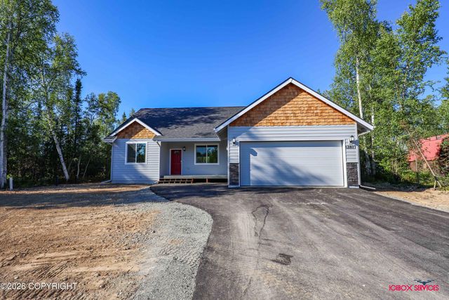 12817 W Birch Road, Big Lake, AK 99694