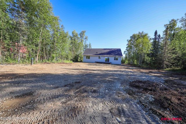 12817 W Birch Road, Big Lake, AK 99694