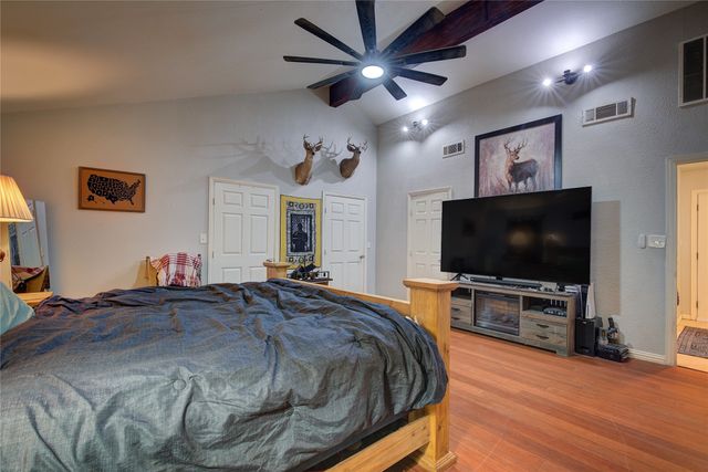 601 N 4th Street, Wills Point, TX 75169