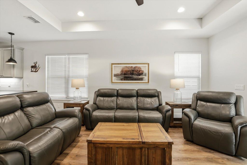 Image 17 of property listing at 2655 Bending Way, Tallahassee, FL 32308