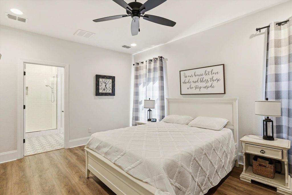 Image 22 of property listing at 2655 Bending Way, Tallahassee, FL 32308