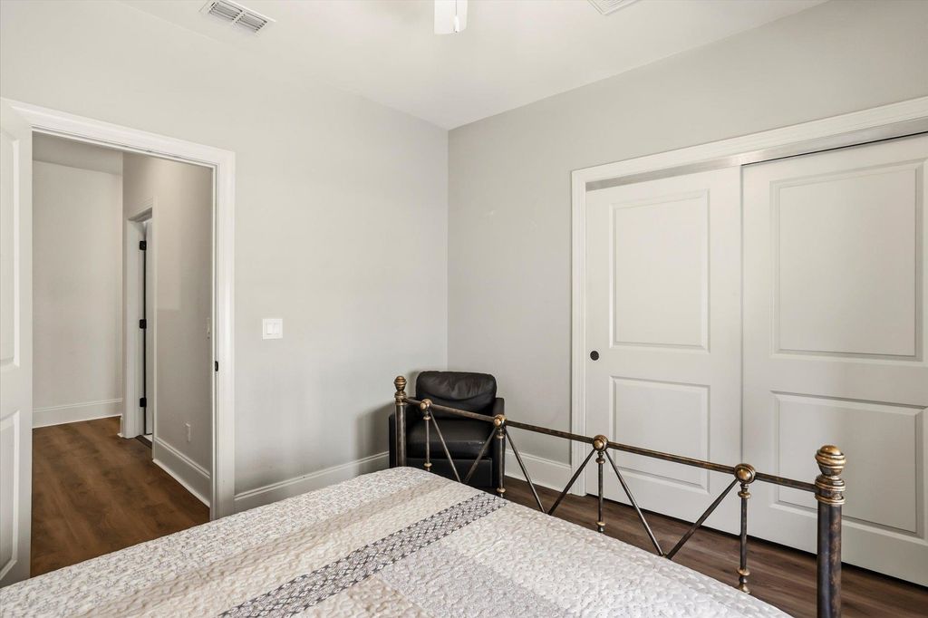 Image 37 of property listing at 2655 Bending Way, Tallahassee, FL 32308