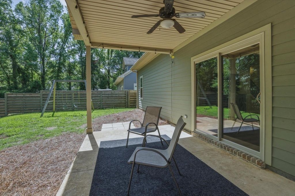 Image 48 of property listing at 2655 Bending Way, Tallahassee, FL 32308