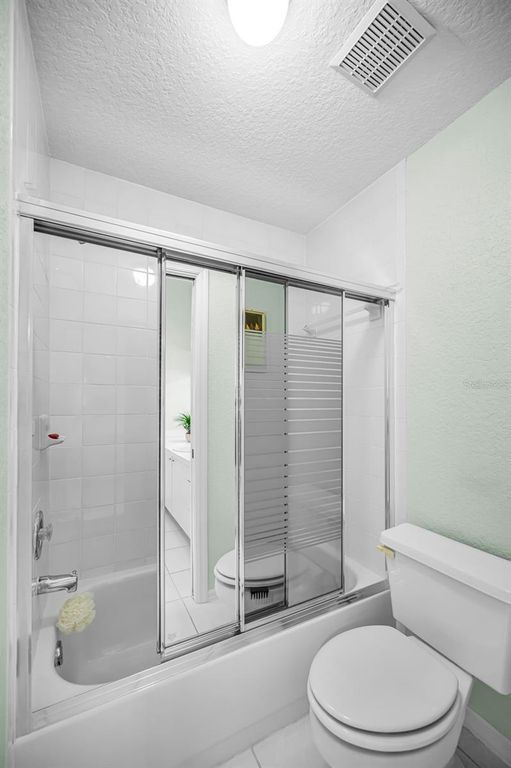 Image 38 of property listing at 2175 OAK FOREST LANE, Palm Harbor, FL 34683