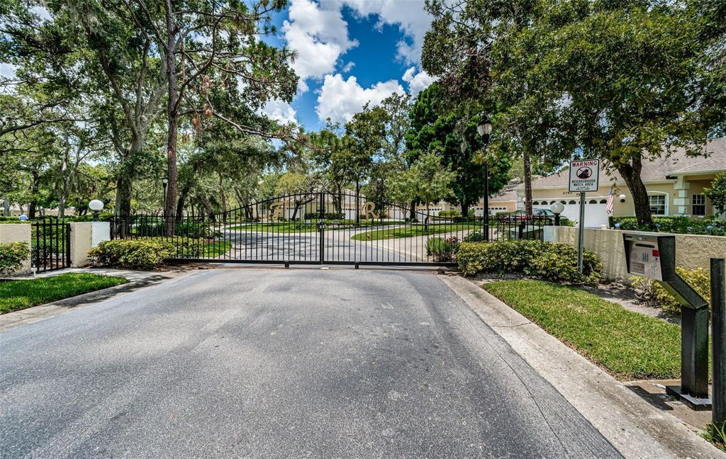 Image 82 of property listing at 2175 OAK FOREST LANE, Palm Harbor, FL 34683