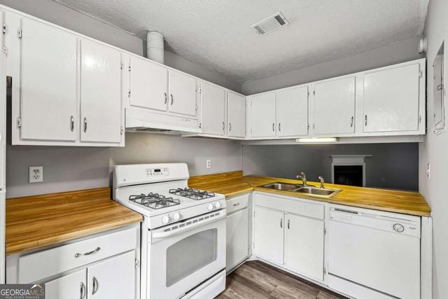 349 W Post Oak Crossing SW, Marietta, GA 30008