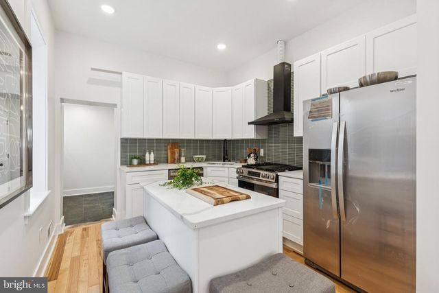 2662 E HUNTINGDON ST, Philadelphia, PA 19125