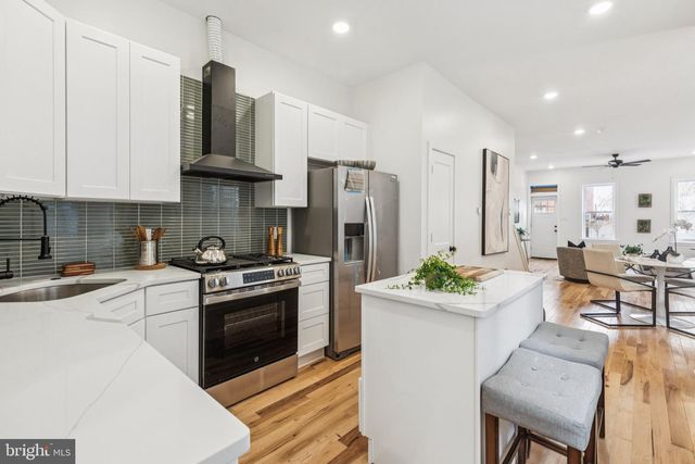 2662 E HUNTINGDON ST, Philadelphia, PA 19125