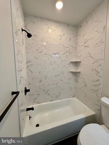 2662 E HUNTINGDON ST, Philadelphia, PA 19125