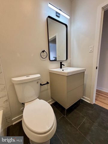 2662 E HUNTINGDON ST, Philadelphia, PA 19125