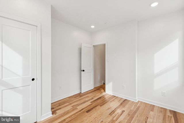 2662 E HUNTINGDON ST, Philadelphia, PA 19125