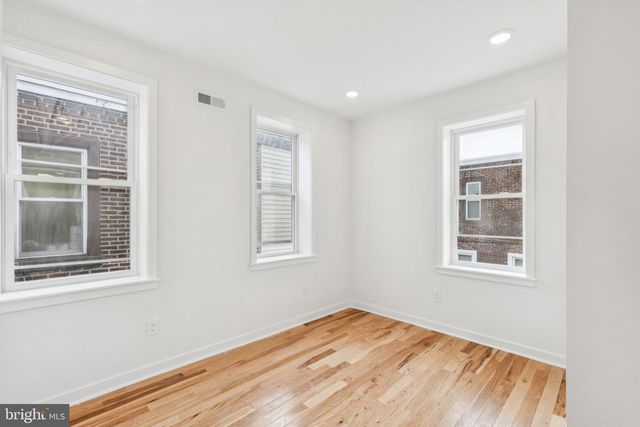 2662 E HUNTINGDON ST, Philadelphia, PA 19125