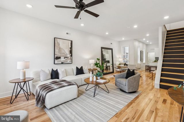 2662 E HUNTINGDON ST, Philadelphia, PA 19125