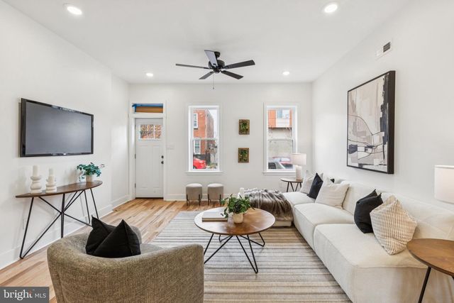 2662 E HUNTINGDON ST, Philadelphia, PA 19125