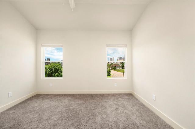 2102 Live Oak Street, Houston, TX 77003