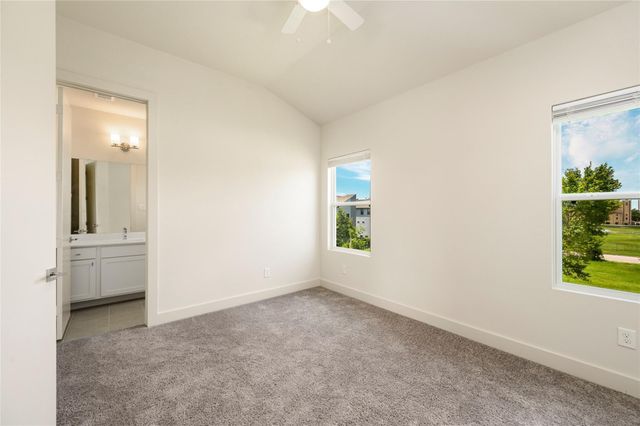 2102 Live Oak Street, Houston, TX 77003