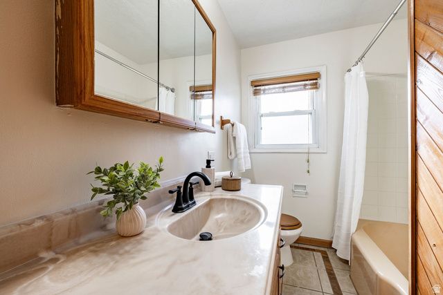 26 SYLVIA DR, South Ogden, UT 84405