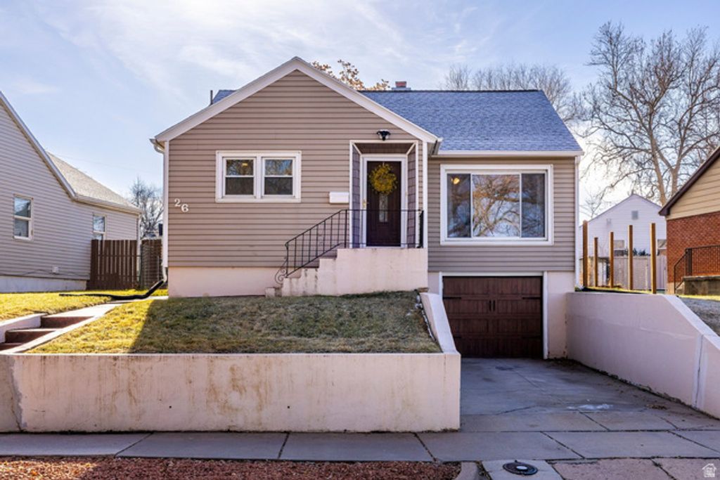 26 SYLVIA DR, South Ogden, UT 84405
