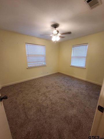 600 Cypress, Pittsburg, TX 75686