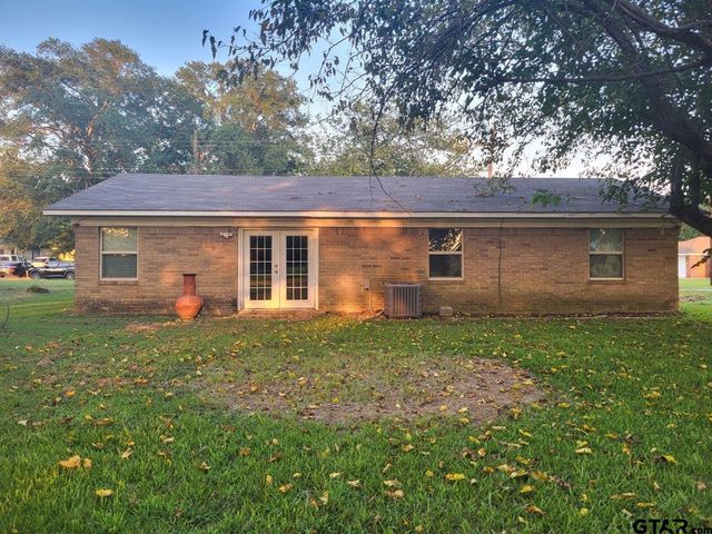 600 Cypress, Pittsburg, TX 75686