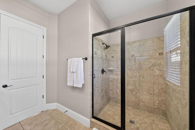 1783 E Clubhouse Drive, Fresno, CA 93730