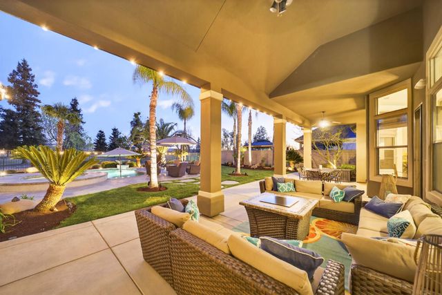 1783 E Clubhouse Drive, Fresno, CA 93730