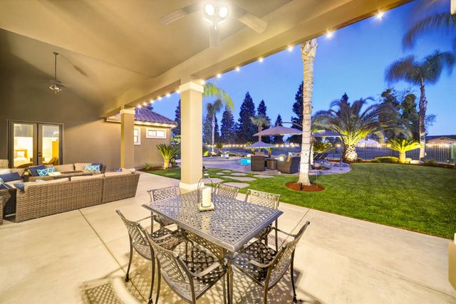 1783 E Clubhouse Drive, Fresno, CA 93730