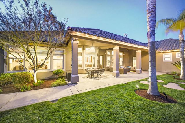 1783 E Clubhouse Drive, Fresno, CA 93730