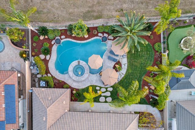 1783 E Clubhouse Drive, Fresno, CA 93730