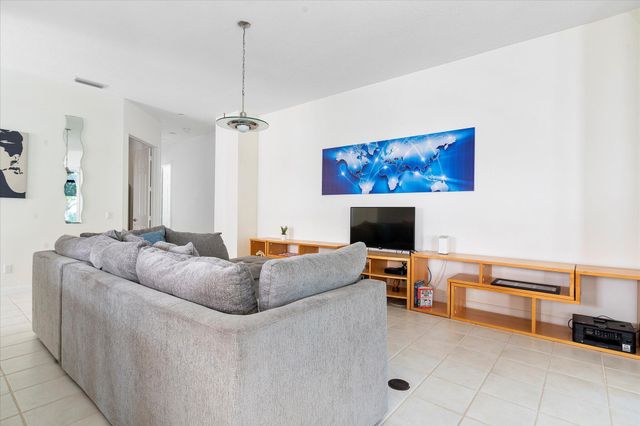 2563 James River Road, West Palm Beach, FL 33411