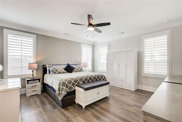 300 McQueen Way, Canton, GA 30115