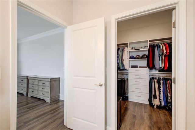 300 McQueen Way, Canton, GA 30115