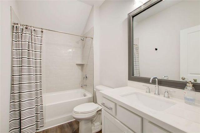 300 McQueen Way, Canton, GA 30115