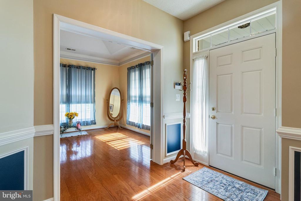 Image 13 of property listing at 131 HAWTHORNE GREENE CIR, La Plata, MD 20646