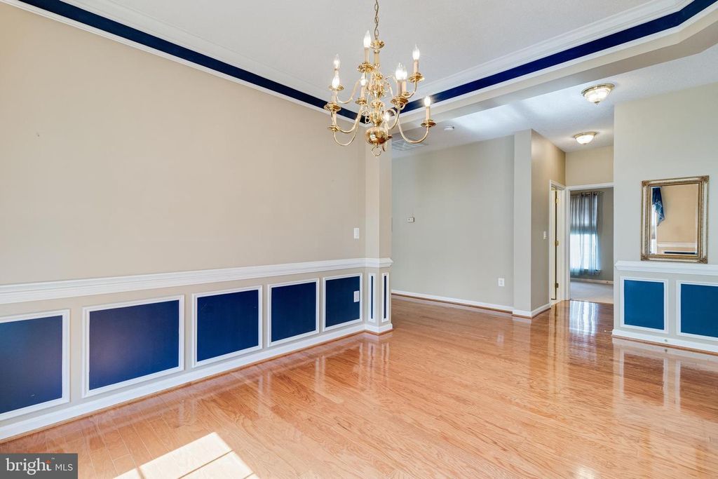 Image 17 of property listing at 131 HAWTHORNE GREENE CIR, La Plata, MD 20646