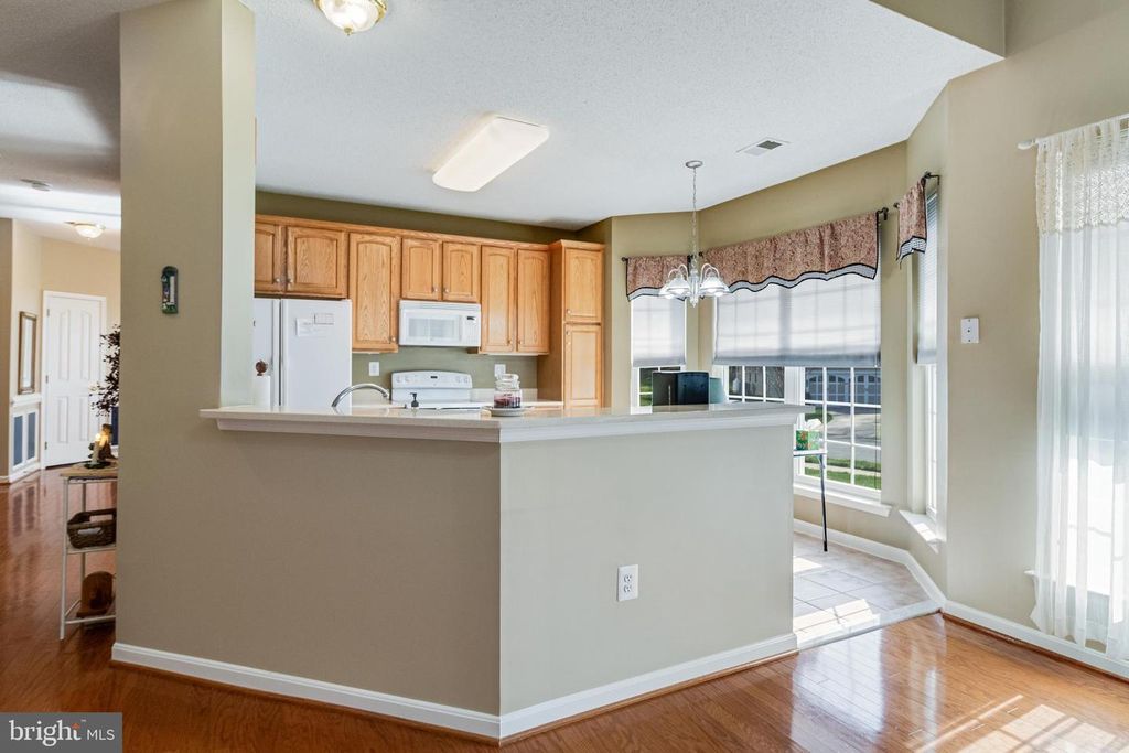 Image 21 of property listing at 131 HAWTHORNE GREENE CIR, La Plata, MD 20646