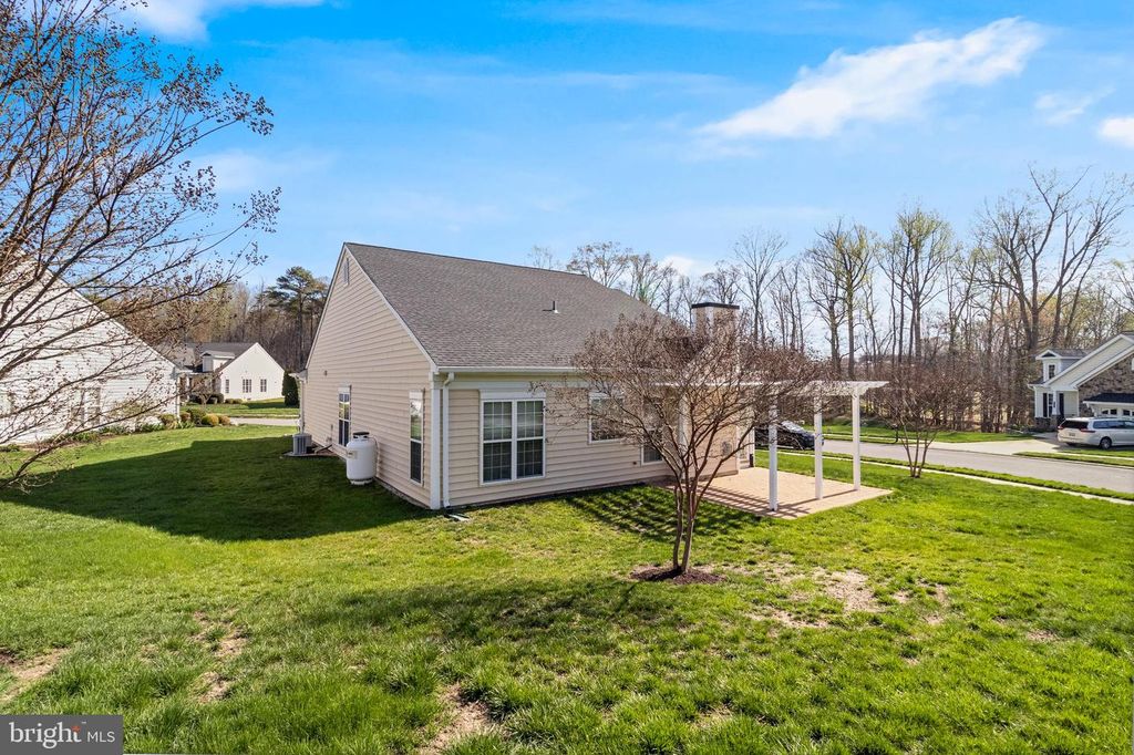 Image 36 of property listing at 131 HAWTHORNE GREENE CIR, La Plata, MD 20646