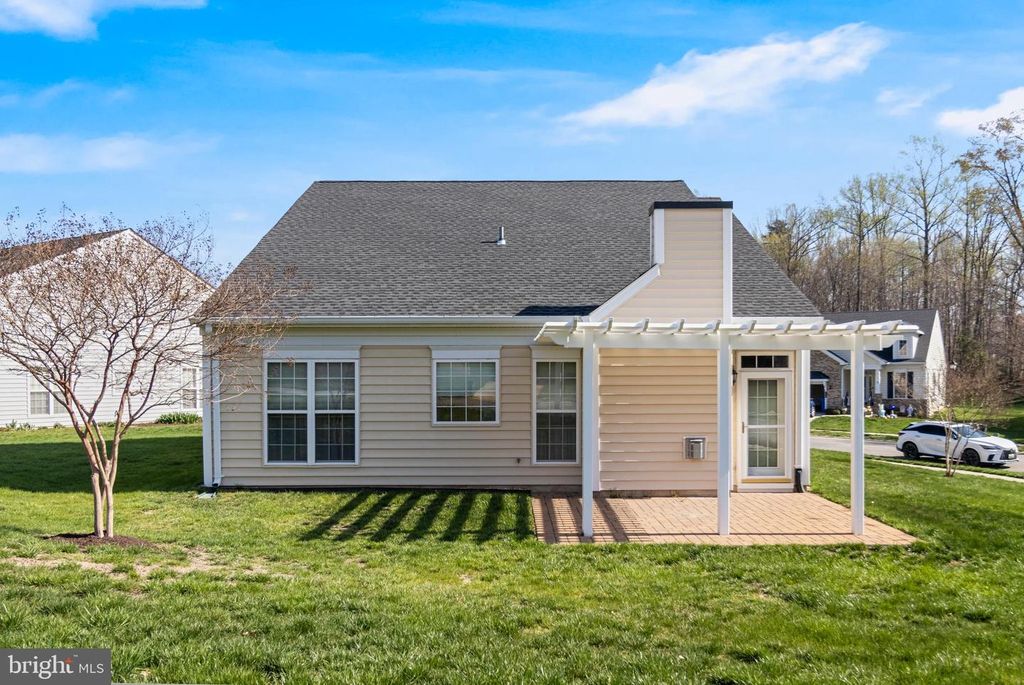 Image 39 of property listing at 131 HAWTHORNE GREENE CIR, La Plata, MD 20646