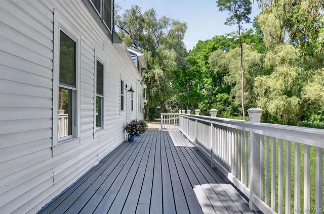 262 Linden Avenue, Red Hook, NY 12571