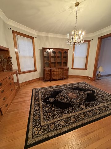 2526 W Gunnison Street 2, Chicago, IL 60625